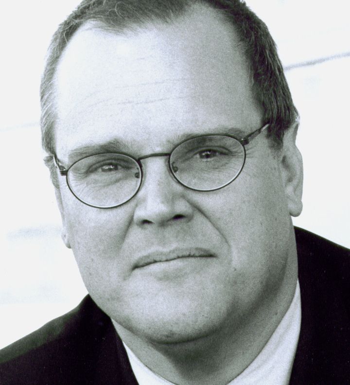 Peter Riva author image headshot