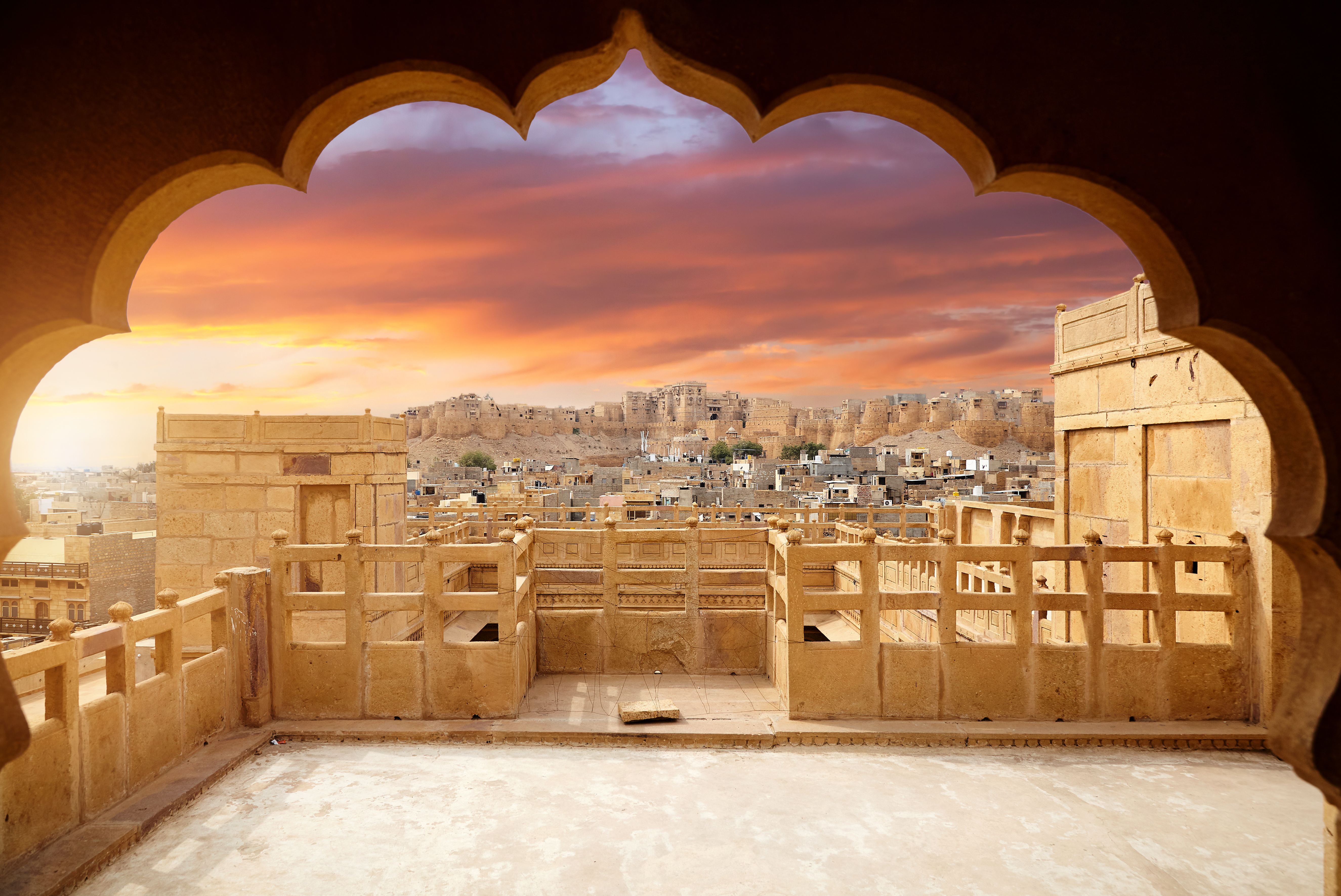 Jaisalmer city and Fort at sunset